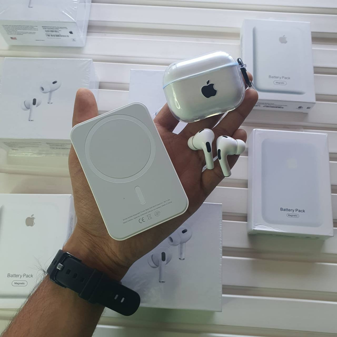 Pods Pro 2 + 10,000 mAh MagPack + Cover. Type C. 100% working noise cancellation. Top quality with 1 Yr Warranty